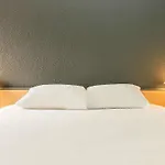 Hotel Ibis Coeur De Normandie Falaise (Calvados)