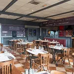 Ibis Coeur De Normandie Hotel 3*
