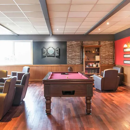 Ibis Falaise Coeur De Normandie Hotel 3*