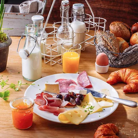 Ibis Coeur De Normandie 3* ファレーズ