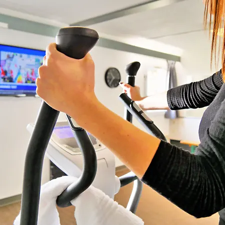 Hotel Ibis Coeur De Normandie 3*