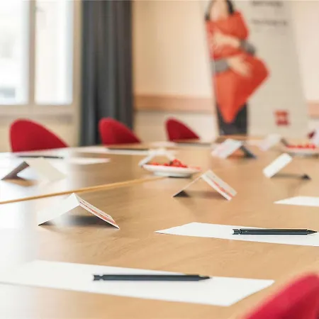 Ibis Coeur De Normandie Hotel Falaise (Calvados)