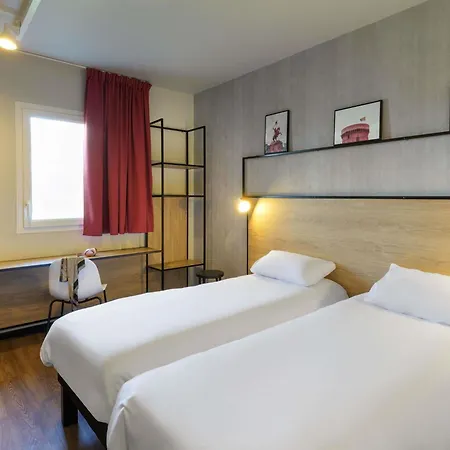 Ibis Coeur De Normandie Hotel 3*