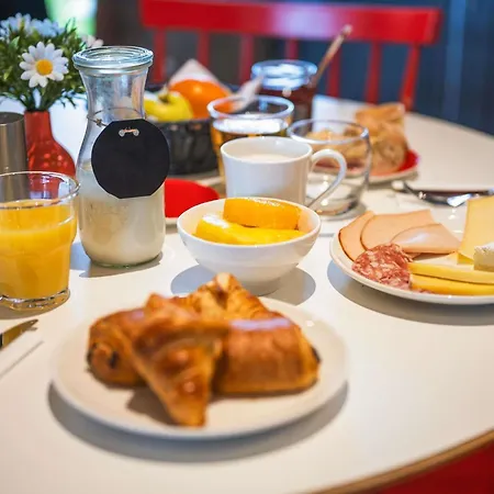 ホテル Ibis Coeur De Normandie 3*