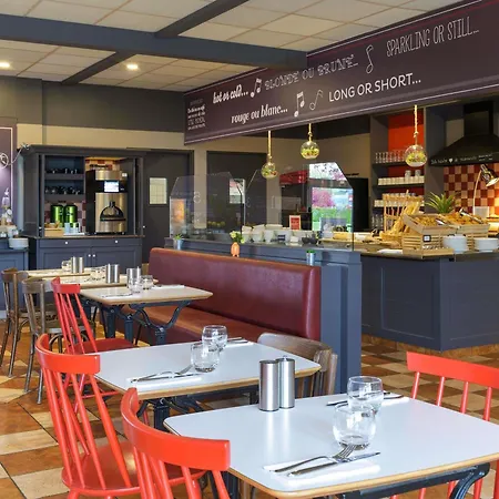 Hotel Ibis Coeur De Normandie Falaise (Calvados)