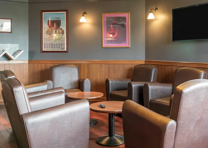 Hotel Ibis Coeur De Normandie Falaise (Calvados)